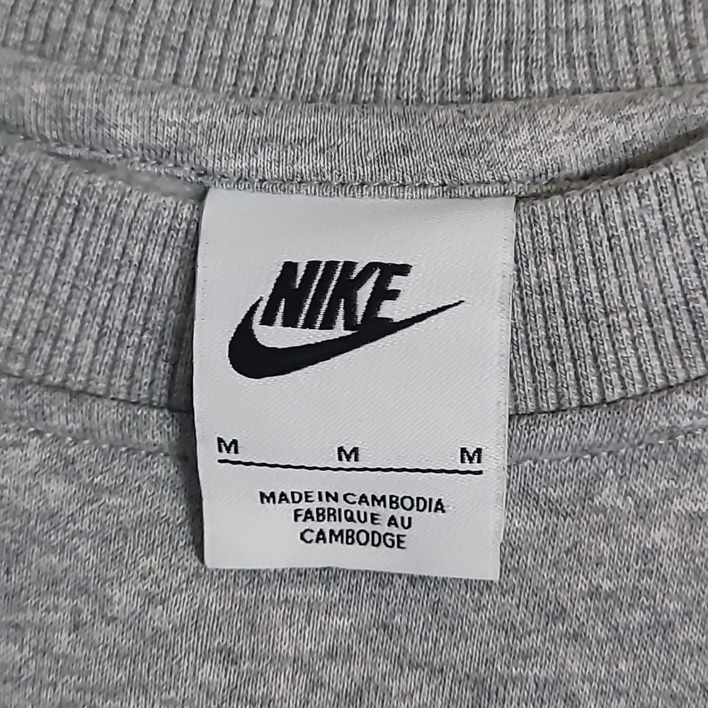 Nike Sweatshirt Duo in Gray and Black Lot Of Two Size M Kids - Picture 8 of 10